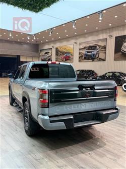 نيسان فرونتر